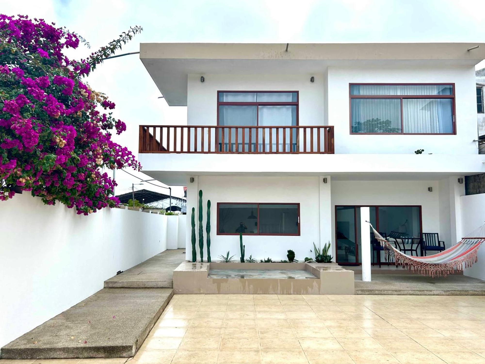 Flip Flop House Villa Puerto Villamil Exterior photo